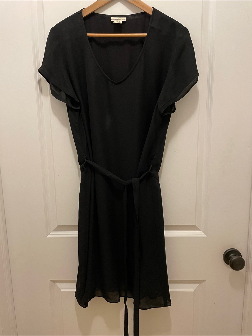 Banana Republic Black Tie-Waist Short-Sleeve Dress